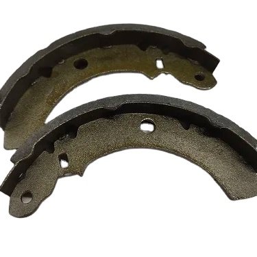 High Quality Iron Brake Shoe for BAJAJ RE 225 Spare Parts